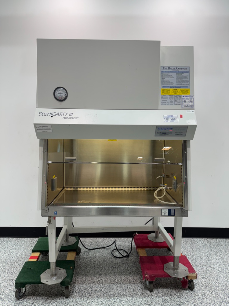 Image of Baker Sterilgard 4' Biosafety Cabinet
